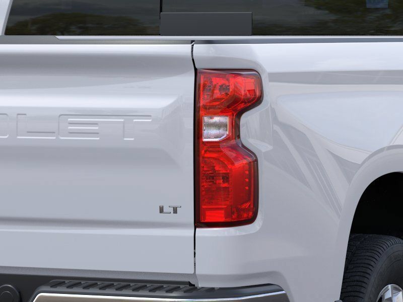 New 2026 Chevrolet Silverado 1500 LT w/ Z71 Off-Road Package AWD/4WD image 11