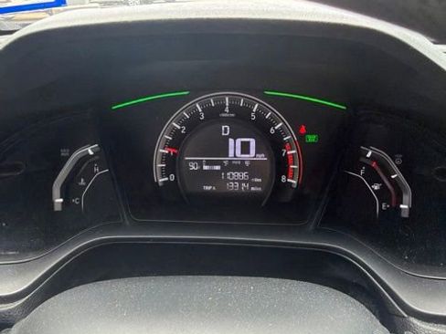 Used 2018 Honda Civic LX image 3