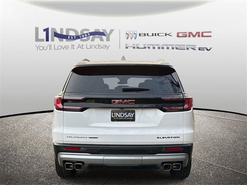Certified 2025 GMC Acadia Elevation image 3