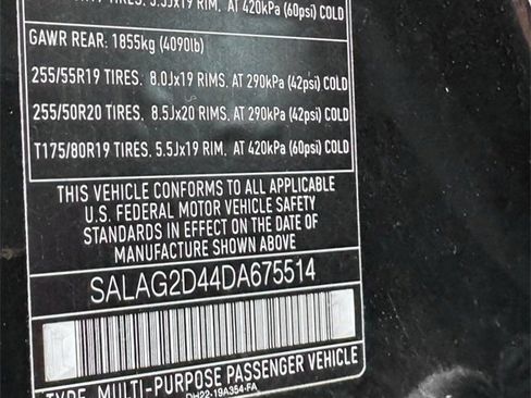 Used 2013 Land Rover LR4 HSE image 32