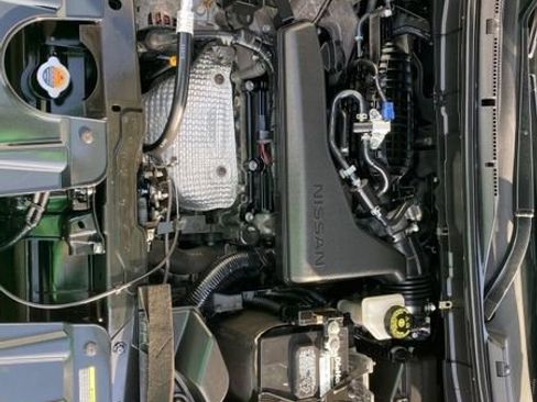 Used 2019 Nissan Rogue SV image 36