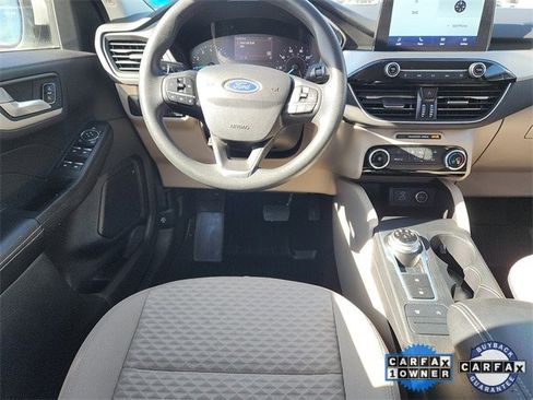 Certified 2021 Ford Escape SE image 9