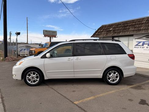 Used 2005 Toyota Sienna XLE image 4