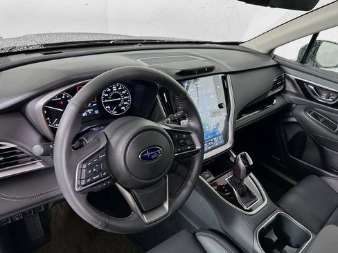 Used 2025 Subaru Outback Limited w/ Popular Package #2 AWD/4WD image 10