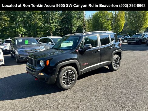 Used 2016 Jeep Renegade Trailhawk AWD/4WD image 5