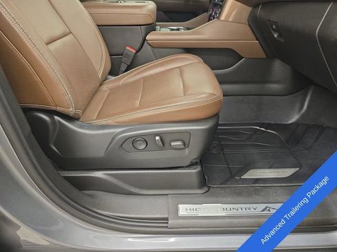 Used 2021 Chevrolet Tahoe High Country AWD/4WD image 11