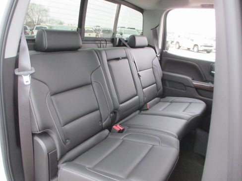 Used 2017 GMC Sierra 1500 SLT w/ SLT Premium Package image 21