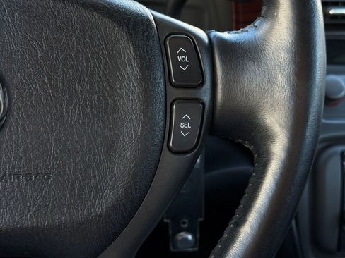 Used 2005 Cadillac De Ville Sedan image 22