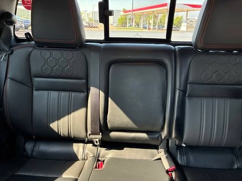 Certified 2023 Nissan Frontier PRO-4X w/ Pro-4X Premium Package AWD/4WD image 19