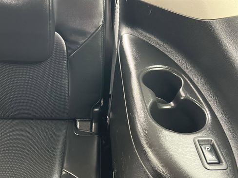 Used 2019 Nissan Armada Platinum w/ Interior Lighting Package image 35