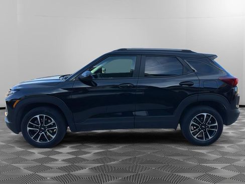 Used 2025 Chevrolet TrailBlazer LT image 5