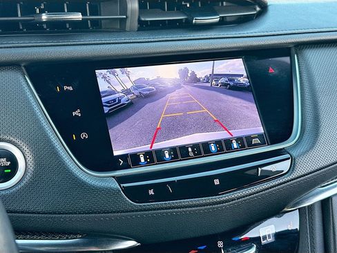 Used 2020 Cadillac XT5 Sportv image 13