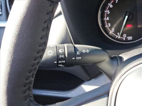 Used 2025 Toyota RAV4 XLE Premium image 15