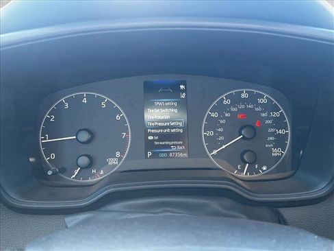 Used 2024 Toyota Corolla LE image 12