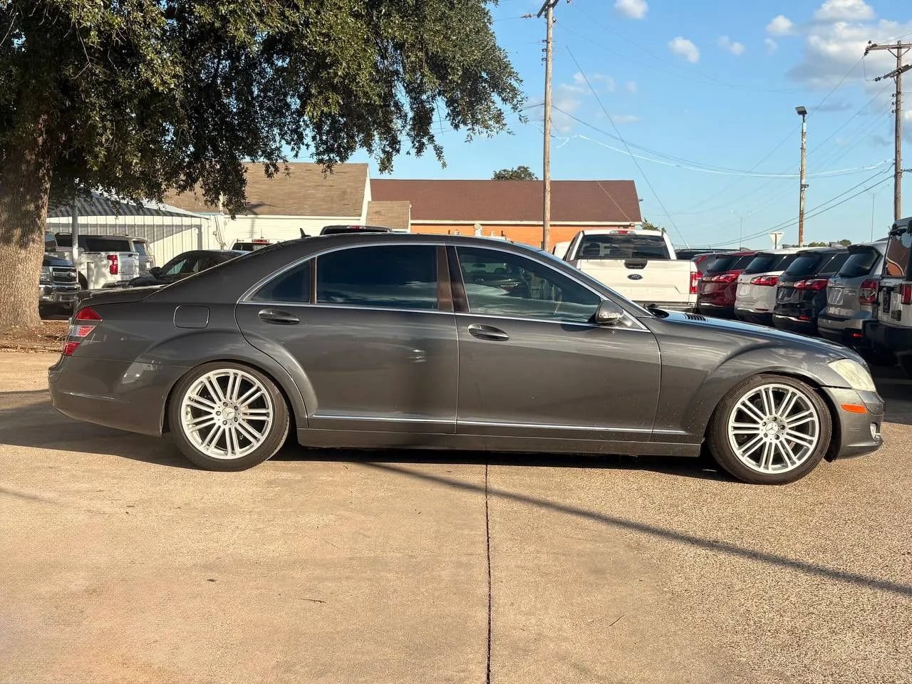Used 2007 Mercedes-Benz S 550 image 2