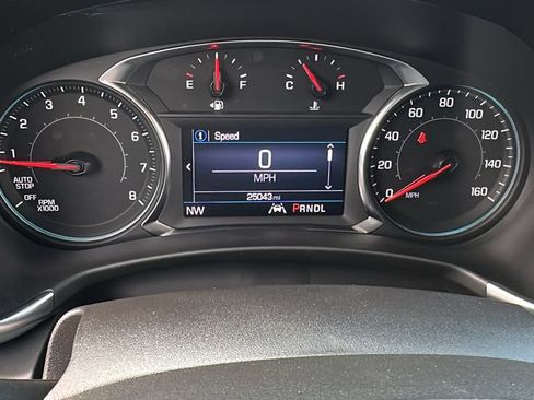Used 2024 Chevrolet Equinox LT AWD/4WD image 19