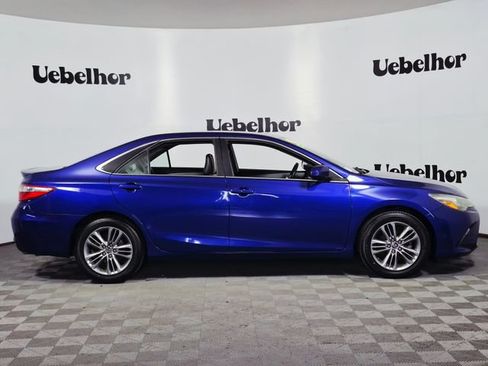 Used 2015 Toyota Camry SE FWD image 8