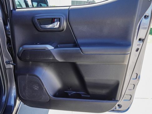 Certified 2020 Toyota Tacoma TRD Pro AWD/4WD image 30