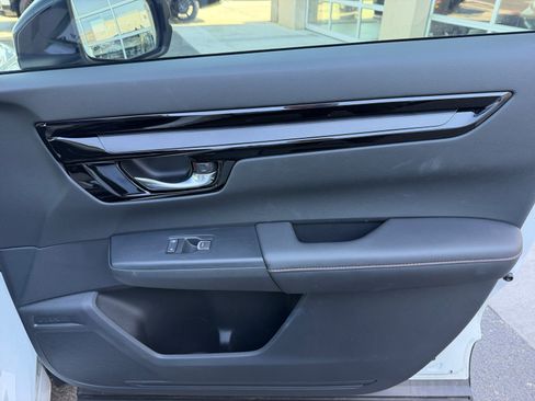 Used 2024 Honda CR-V Sport Touring image 16