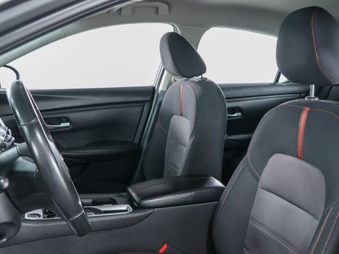 Used 2024 Nissan Sentra SR FWD image 23
