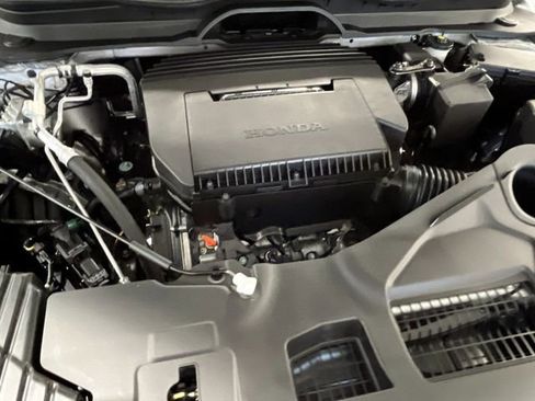 New 2025 Honda Pilot TrailSport image 12