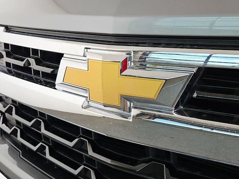 Certified 2023 Chevrolet Silverado 1500 LT AWD/4WD image 36
