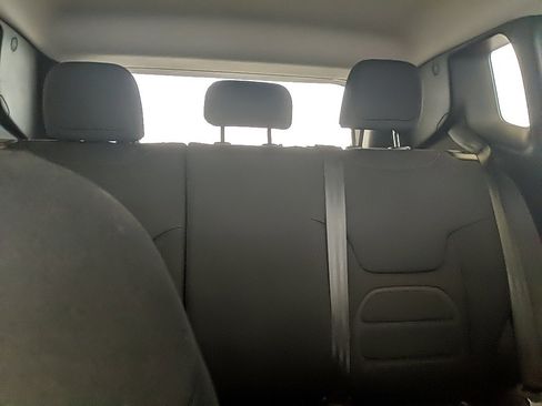 Used 2022 Jeep Renegade Latitude image 28