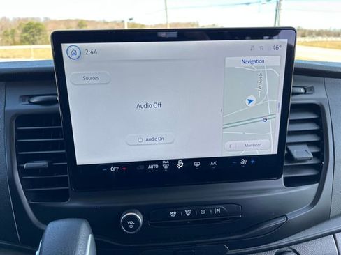 Used 2025 Ford Transit 350 XL image 19