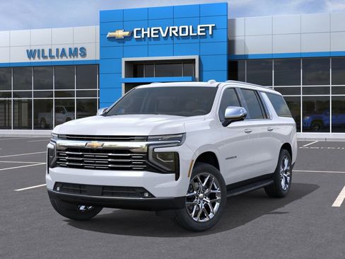 New 2026 Chevrolet Suburban Premier w/ Sun And Tow Package AWD/4WD image 6