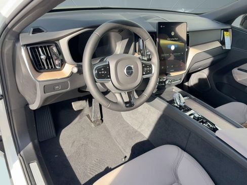 New 2026 Volvo XC60 B5 Plus w/ Protection Package Premier image 4