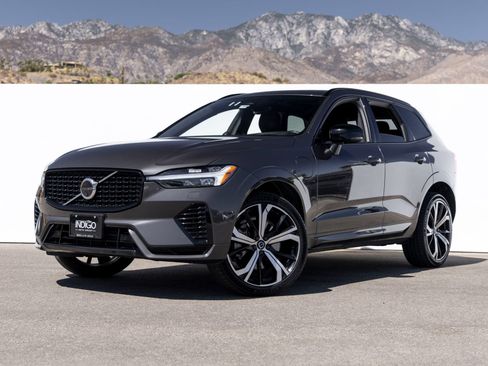 Used 2022 Volvo XC60 T8 R-Design w/ Advanced Package AWD/4WD image 1