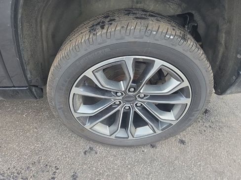 Used 2022 Jeep Grand Wagoneer Series III w/ Rear Seat Video Group 1 image 50