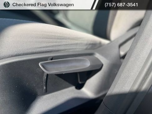 Used 2022 Volkswagen Taos S AWD/4WD image 23