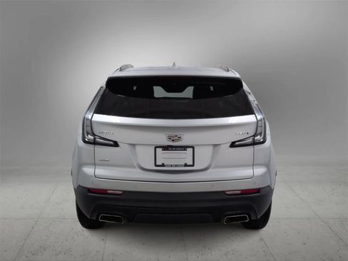 Used 2022 Cadillac XT4 Sport w/ Cold Weather Package image 7