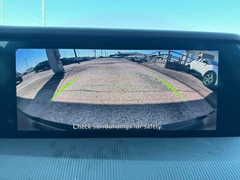 Used 2025 Nissan Murano SV AWD/4WD image 10