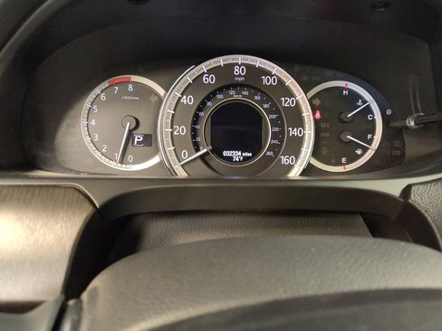 Used 2015 Honda Accord Touring image 23