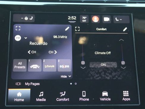 Used 2023 Jeep Grand Cherokee L Laredo AWD/4WD image 27