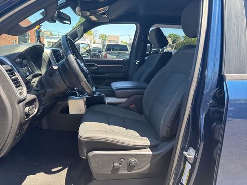 Used 2019 RAM 1500 Big Horn AWD/4WD image 6