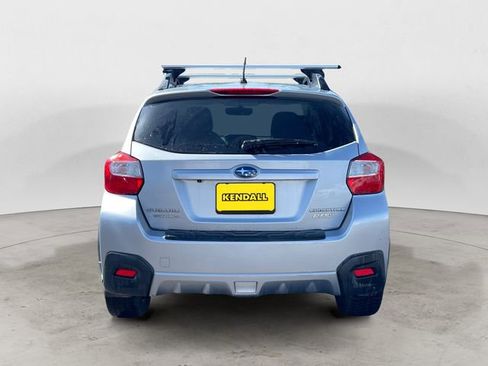 Used 2017 Subaru Crosstrek 2.0i Premium w/ Popular Package #2 AWD/4WD image 4