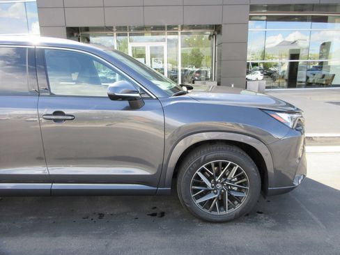 New 2026 Lexus TX 350 AWD image 12