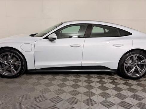 Used 2023 Audi e-tron GT Premium Plus AWD/4WD image 6