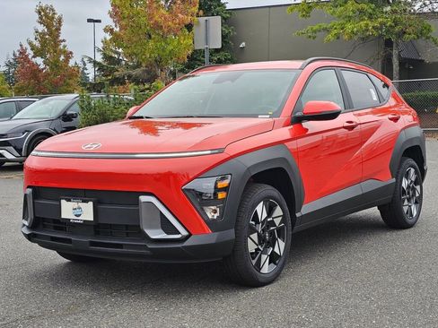 New 2025 Hyundai Kona SEL image 3
