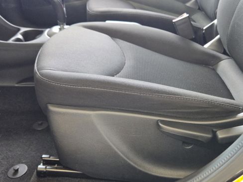 Used 2020 Chevrolet Spark LS image 32