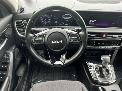 Used 2024 Kia Seltos S AWD/4WD image 14
