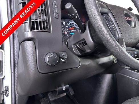 Used 2023 GMC Savana 2500 w/ Driver Convenience Package image 17