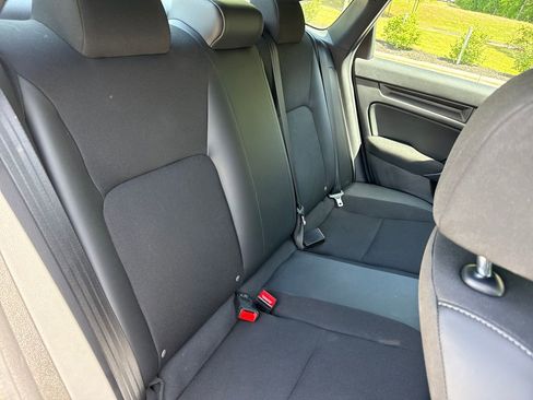 Used 2024 Honda Civic Sport image 33