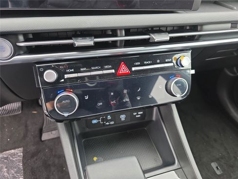 New 2026 Hyundai Santa Cruz SEL image 16