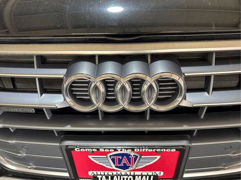 Used 2018 Audi Q5 2.0T Premium Plus w/ Premium Plus Package AWD/4WD image 26