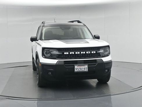 Certified 2025 Ford Bronco Sport Outer Banks w/ Outer Banks Tech Package+ AWD/4WD image 57
