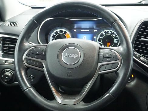 Certified 2019 Jeep Cherokee Limited w/ Trailer Tow Group image 25